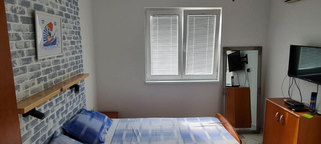 Apartmani Centar Seline Paklenica Ngoại thất bức ảnh