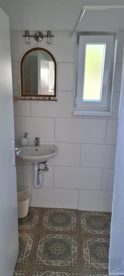 Apartmani Centar Seline Paklenica Ngoại thất bức ảnh